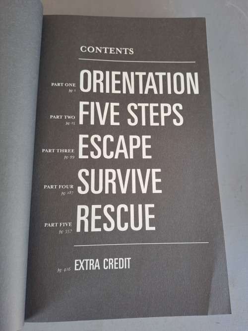 Emergency. One Man`s Story of a Dangerous World and how to stay alive in it - Neil Strauss