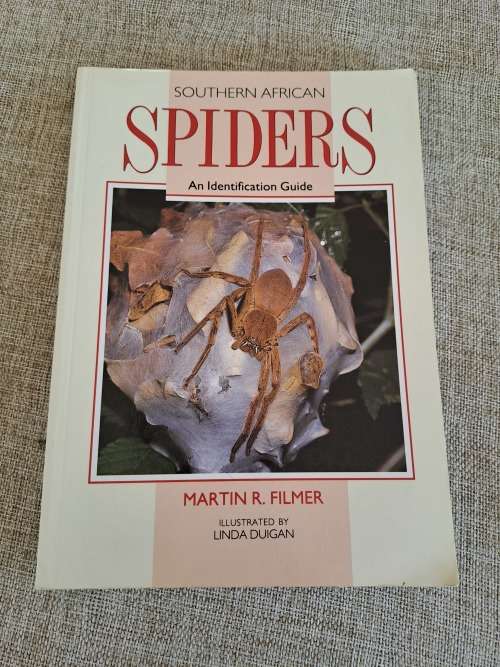 Southern African Spiders An Identification Guide - Martin R. Filmer