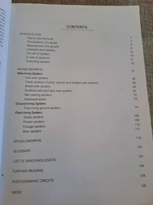 Southern African Spiders An Identification Guide - Martin R. Filmer