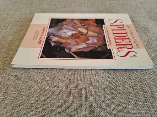 Southern African Spiders An Identification Guide - Martin R. Filmer
