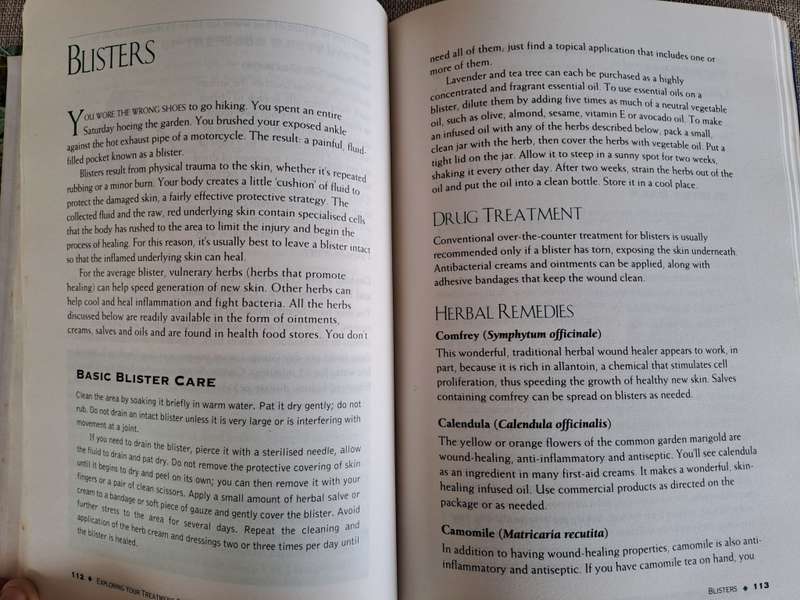 The Herbal Drugstore - Linda White and Steven Foster