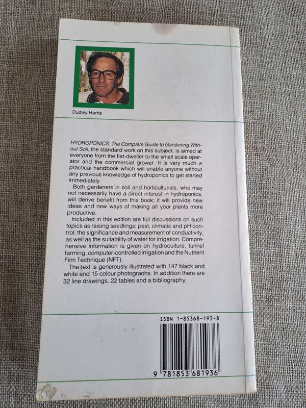 Hydroponics The Complete Guide to Gardening Without Soil - Dudley Harris