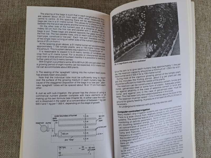 Hydroponics The Complete Guide to Gardening Without Soil - Dudley Harris