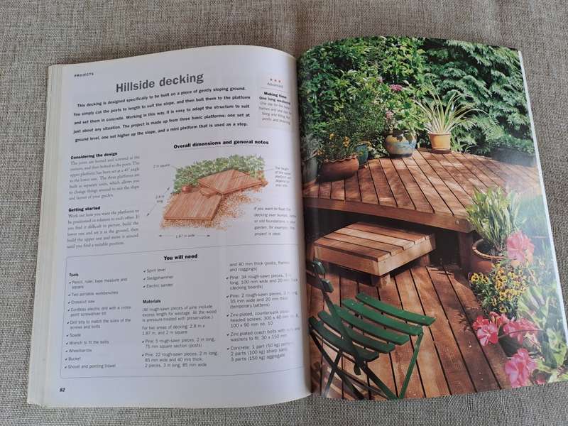 Decks & Decking - 15 Stey-by-Step Projects - Alan & Gill Bridgewater
