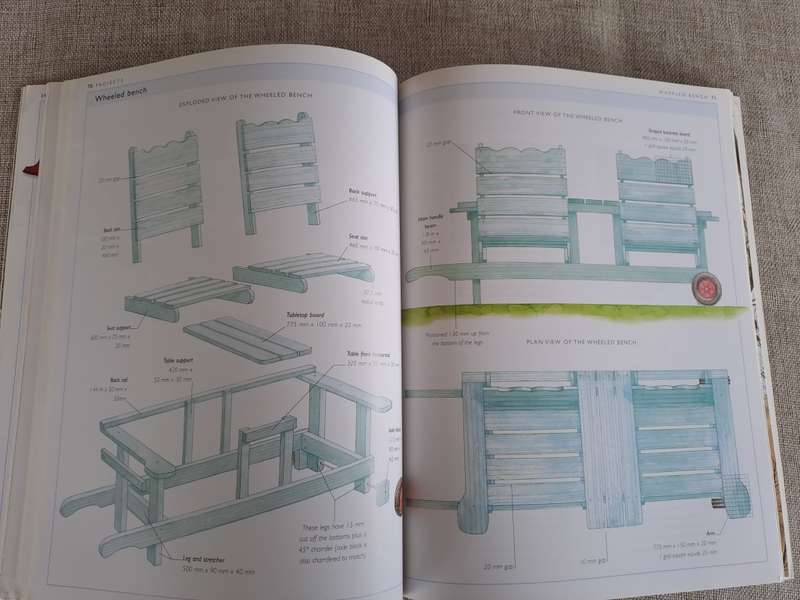 Woodwork For The Garden - Alan & Gill Bridgewater
