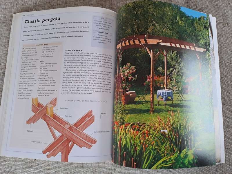 Woodwork For The Garden - Alan & Gill Bridgewater