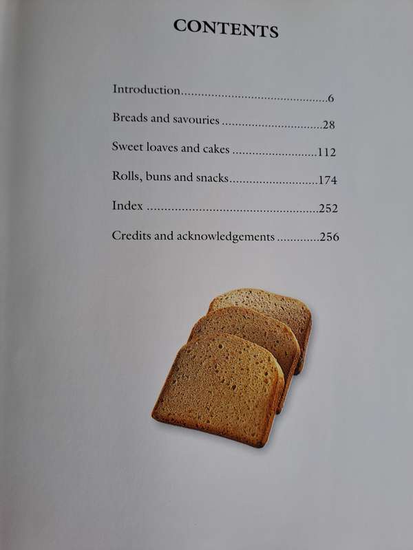 One Hundred Bread Machine Recipes - Vicki Smalleood