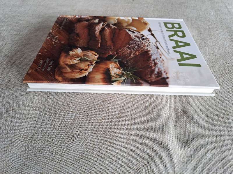Braai - 166 Modern Recipes to Share with Family and Friends - Biller, Storkey & Kay