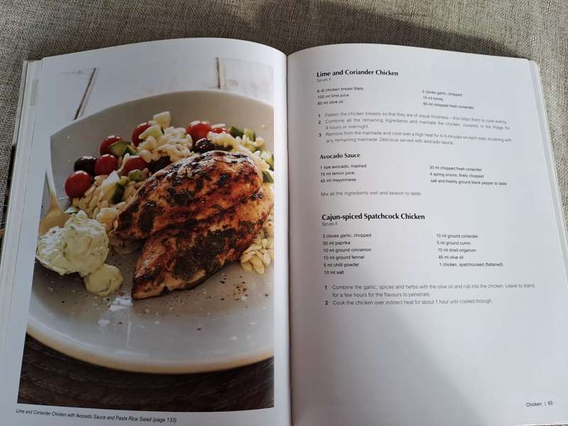 Braai - 166 Modern Recipes to Share with Family and Friends - Biller, Storkey & Kay