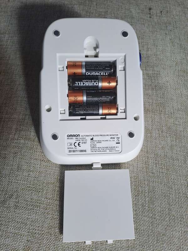 Omron Automatic Blood Pressure Monitor M6 Comfort