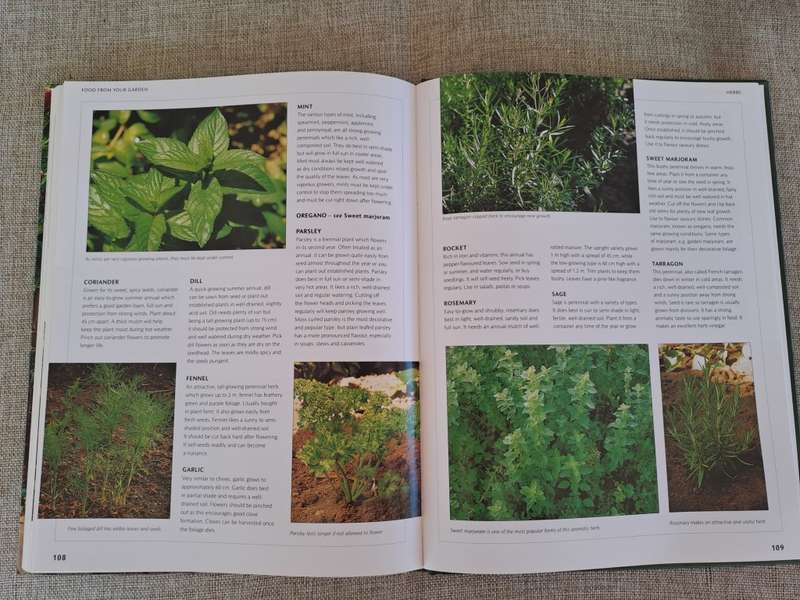 Food from Your Garden: A Southern African Guide to Growing Your Own Fruit, Vegetables and Herbs