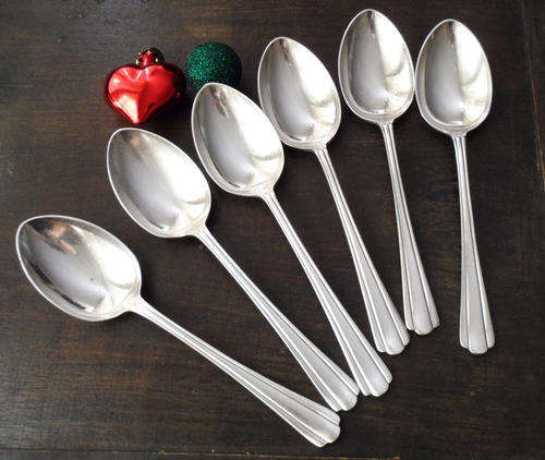 COLLECTION VINTAGE RETRO SILVER PLATE DESSERT SPOONS - LEWIS, ROSE & CO