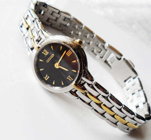 Showcase clearance! CITIZEN SILHOUETTE ECO-DRIVE TWO-TONE LADIES WATCH *In stock*