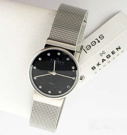 SKAGEN DENMARK SILVER TONE WITH BLACK SPARKLY SANDSTONE DIAL, SWAROVSKI ELEMENTS  AND SS MESH STRAP
