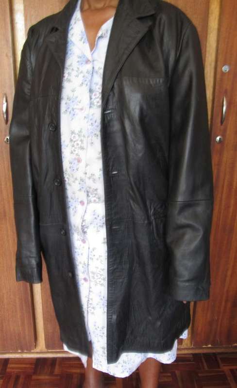 GENUINE BLACK LEATHER COAT