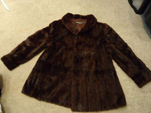 R35,000! 100% genuine russian squirrel fur coat- rich burgandy brown colour -stunning!