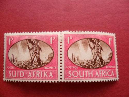 UNION OF S.A. - 1945 - 1d PAIR - MINT - VICTORY ISSUE