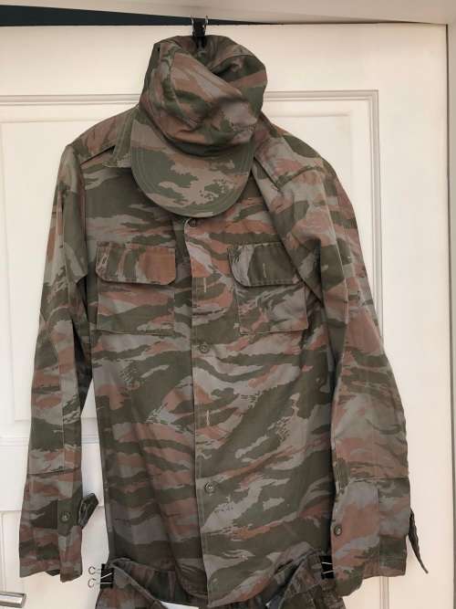 FAPLA uniform, consisting of trousers, shirt and cap.