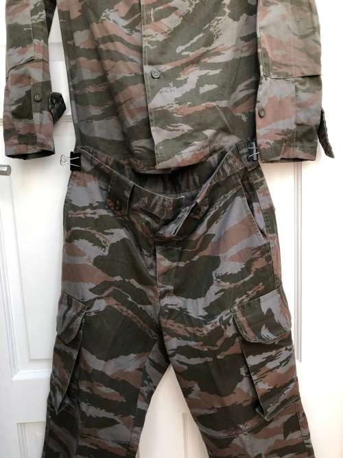FAPLA uniform, consisting of trousers, shirt and cap.