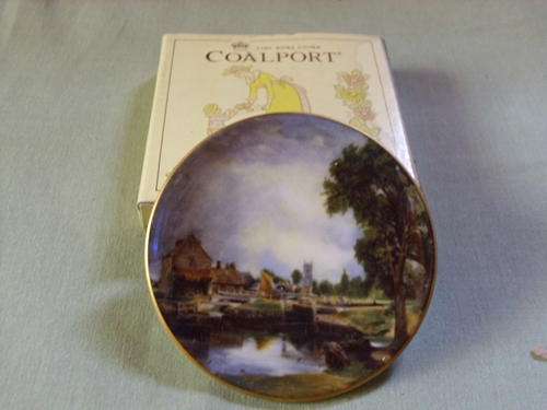 Small collectable plate