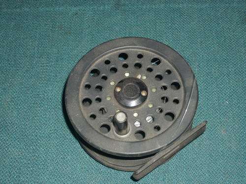 Shakespeare Graflite Fishing Reel