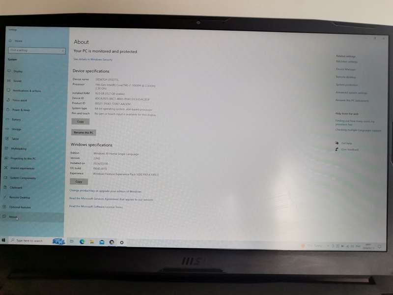 MSI 17inch Core Intel i7 16GB DDR4 Ram 256GB NVME