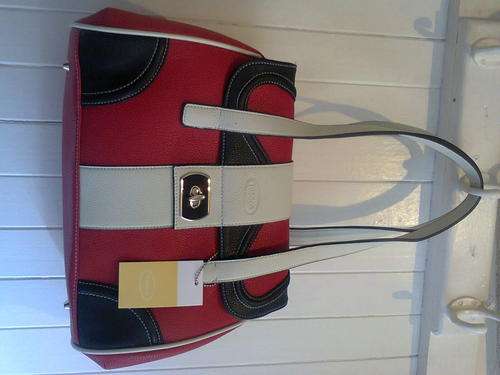**PRICE REDUCED** Gorgeous Classical Ladies Bag