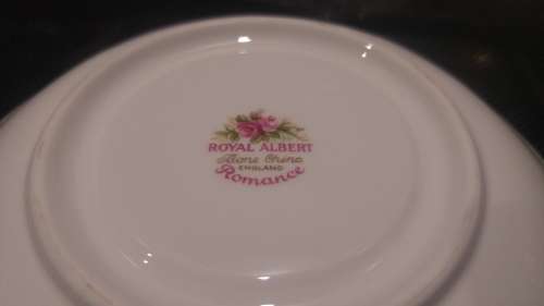 Royal Albert "Romance" Trio's