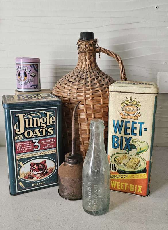Vintage Collection Lot of Tins, Oiler Can, Bottels