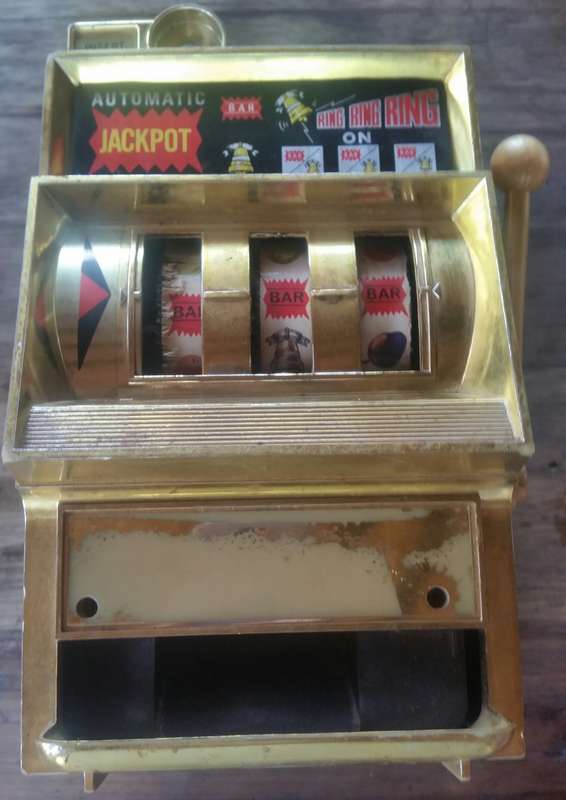 Vintage miniature one arm bandit