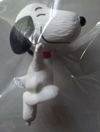 Snoppy Mcdonald`s toy