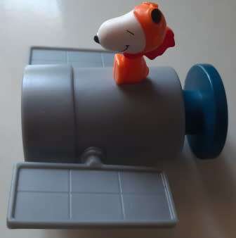 Snoopy Mcdonald's toy