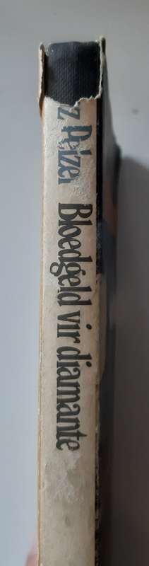 Bloedgeld vir diamante - Heinz Pelzer