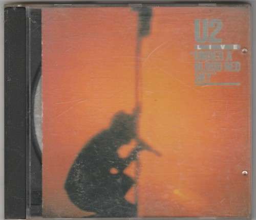 U2 live Under a blood red sky