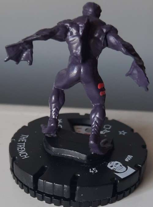 Heroclix #8 The trench