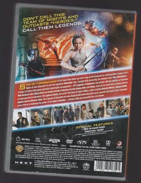 DC`s legends of tomorrow: The complete second season