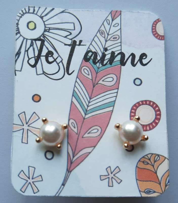 Je T` aime earrings 4