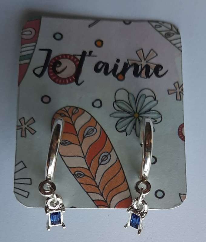 Je T` aime earrings 5