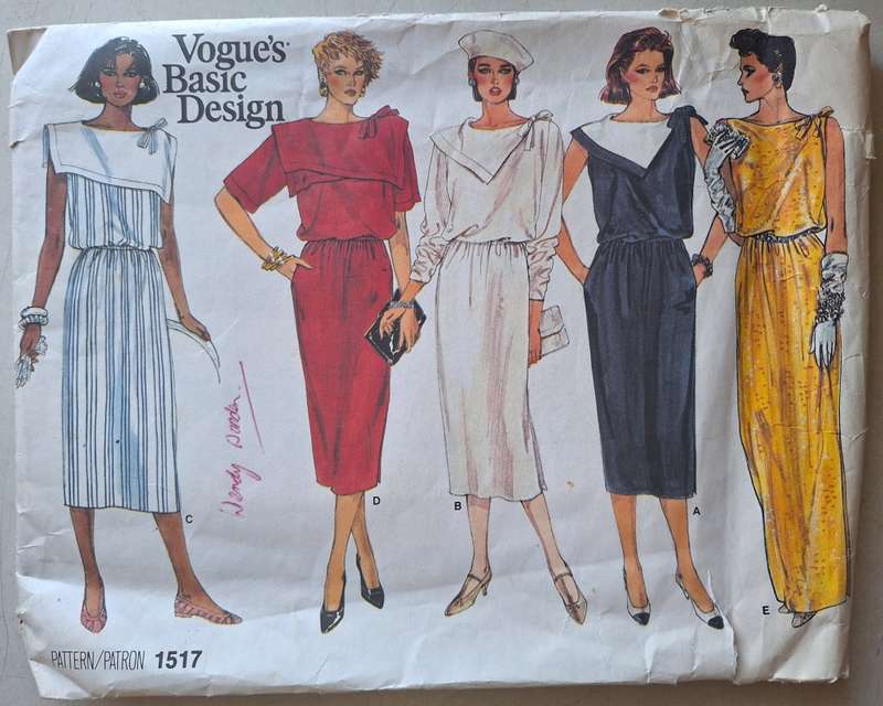 Vogue`s Basic design #1517 size 10