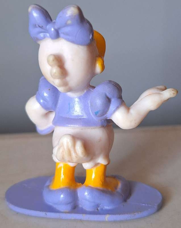 Miniature Daisy Duck figure (5.5cm tall)