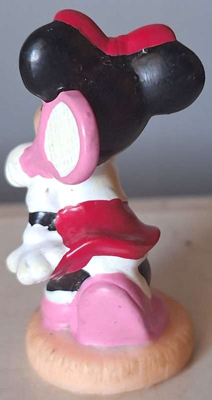 Miniature Mini Mouse figure (4cm tall)