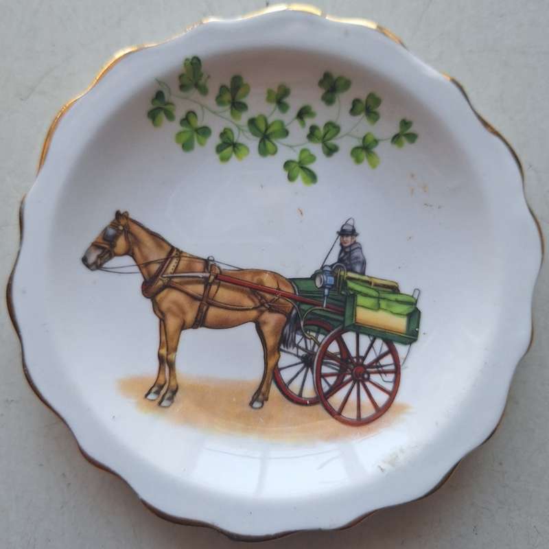 Horse and Trailer saucer (Royal Standard Bone China) 11 cm across