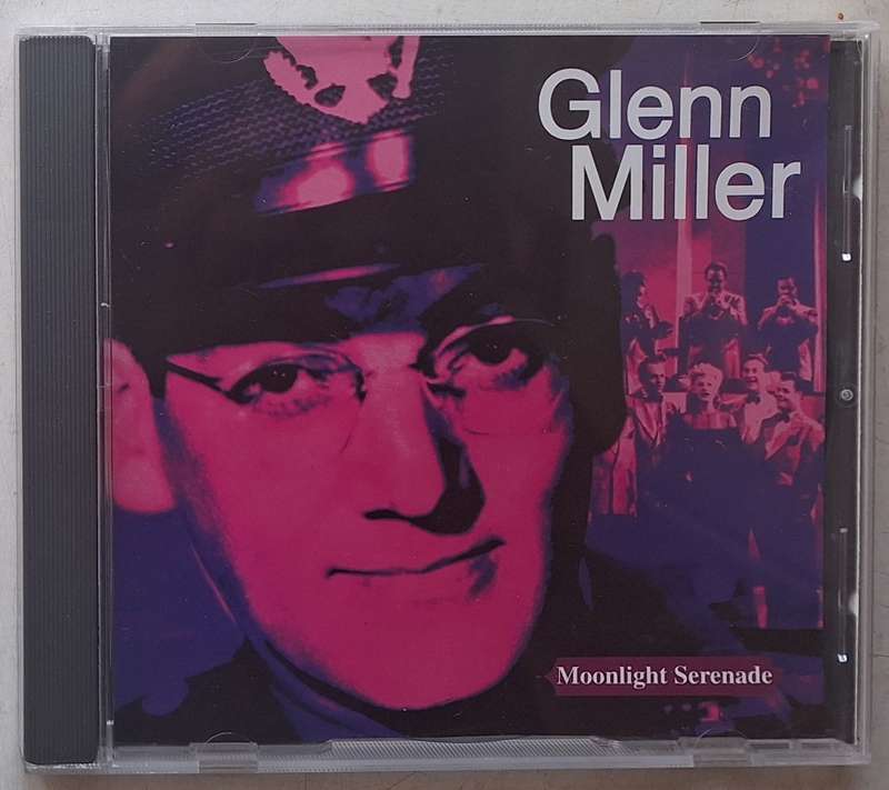 Glenn Miller Moonlight Serenade