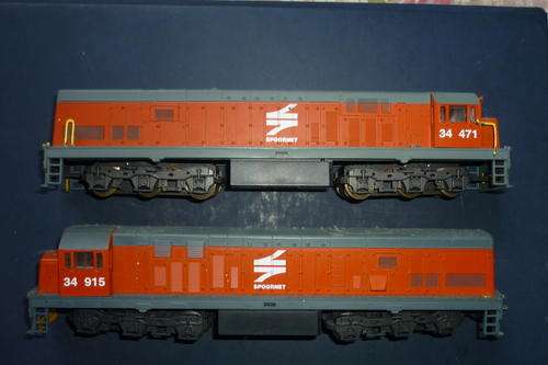 Frateschi Spoornet  Orange 34 Class loco and dummy loco.