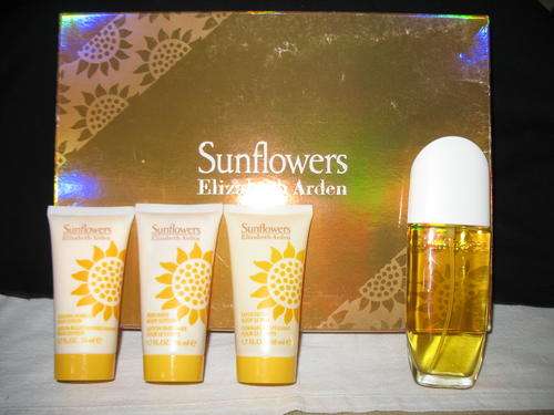 Elizabeth Arden ''Sunflowers'' 4 piece Gift Set