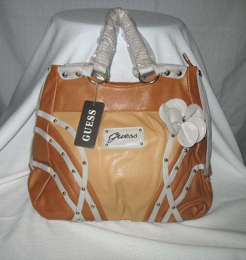 Brand New GUESS Handbag ( Crazy R1 Start )
