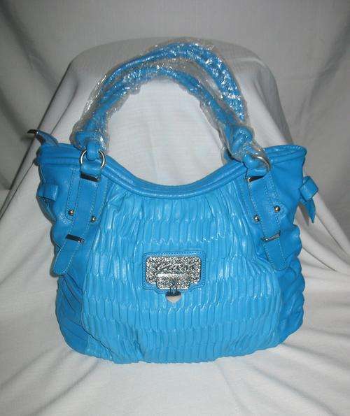 Brand New GUESS Handbag ( Crazy R1 Start )