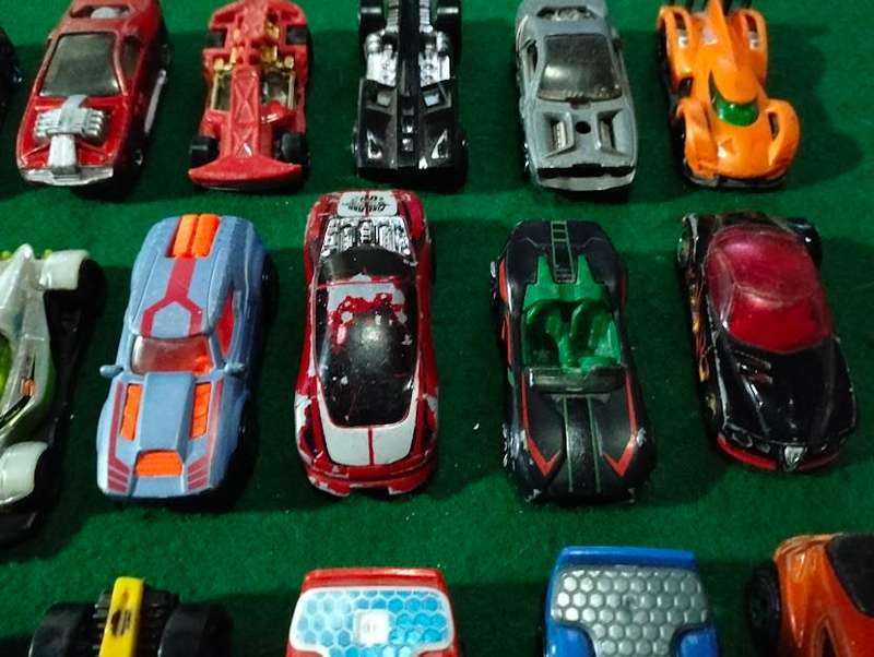 HOTWHEELS
