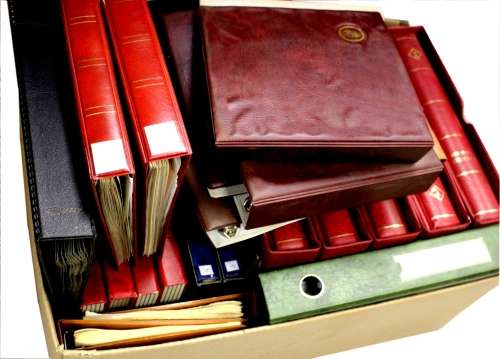 *#* 1Variety of Albums with coin or note holders - Job lot - Collection only *#*