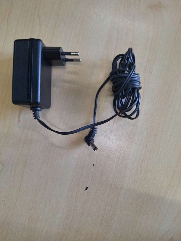 Foreland AC\DC adapter
